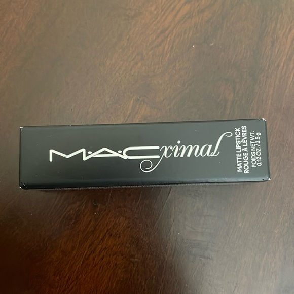 Macximal Silky Matte Lipstick - Picture 3 of 4